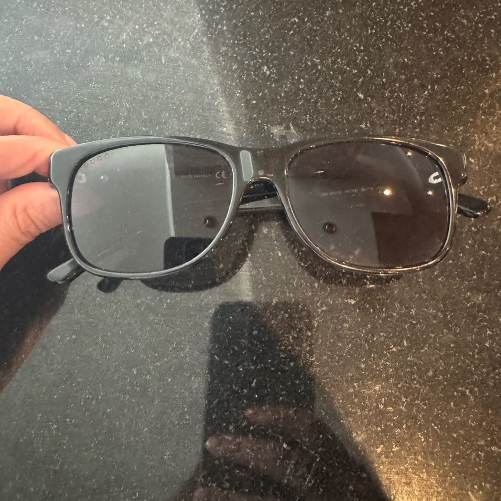 Gucci Black Frame Sunglasses